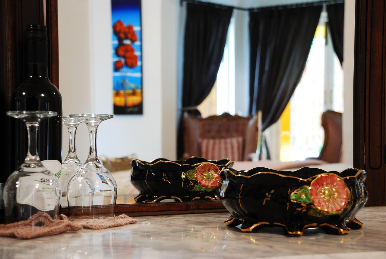 Braeside Guest House (Adults Only) Swellendam Bagian luar foto